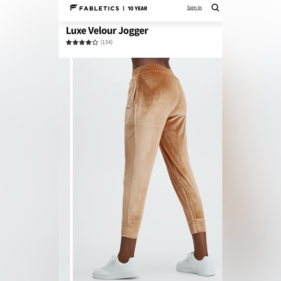 Fabletics 3X Velvet Joggers - Picture 7 of 10